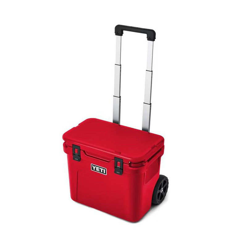 YETI Roadie&reg; 32 Wheeled Cooler